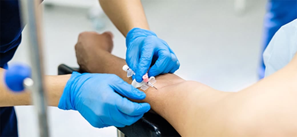 気軽にインプラント手術が受けられる最大のメリットに感謝の声。